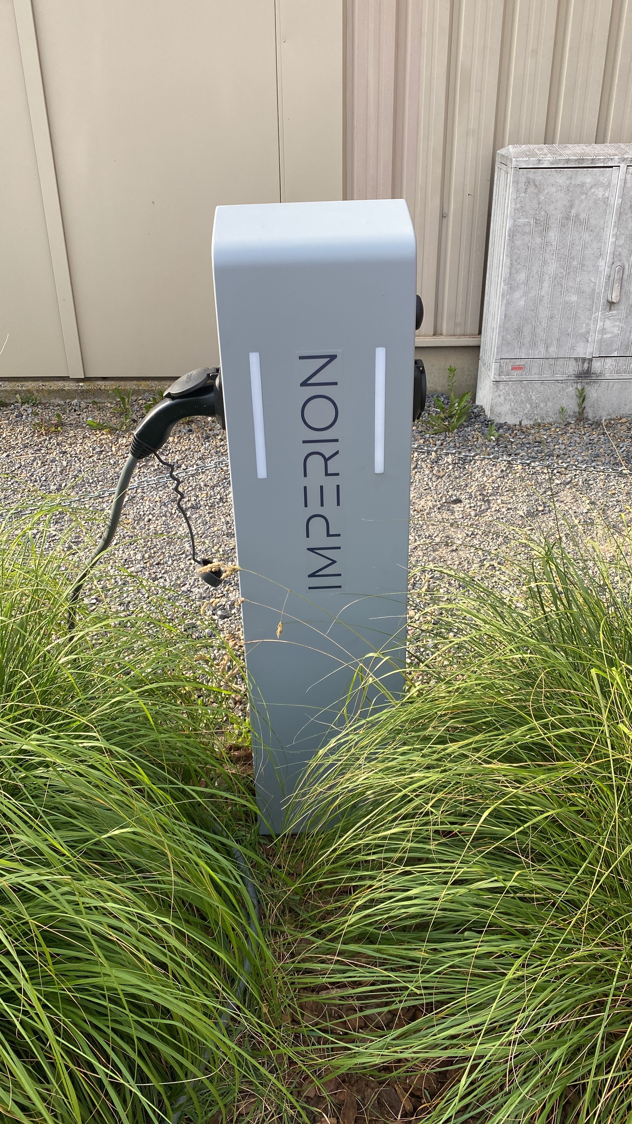 Borne de recharge pour véhicule électrique